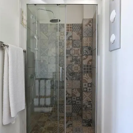 Almyra Seaview Maisonette In Naousa (Paros)