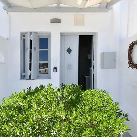 Almyra Seaview Maisonette In Holiday home *