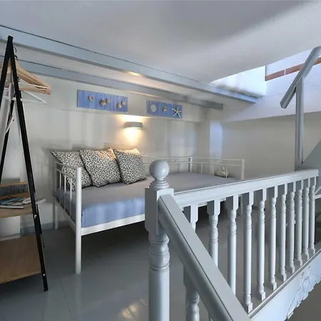 Almyra Seaview Maisonette In Vakantiehuis