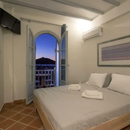 Almyra Seaview Maisonette In Holiday home Naousa (Paros)