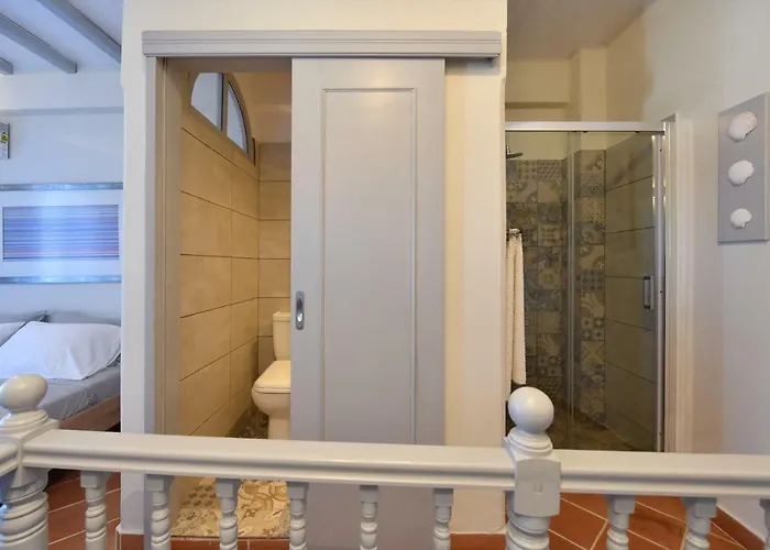 Almyra Seaview Maisonette In 別荘 ナウサ